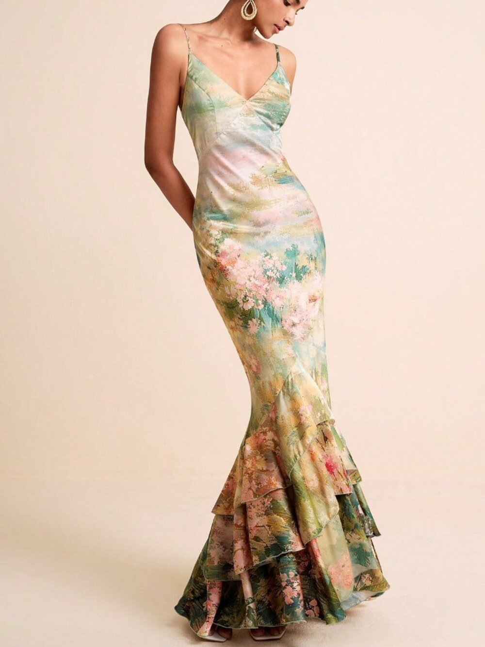 Multicolor Elegant Women's V-Neck Spaghetti Strap Fitted Ruffle Hem maxi Dress - Picture 5 of 9